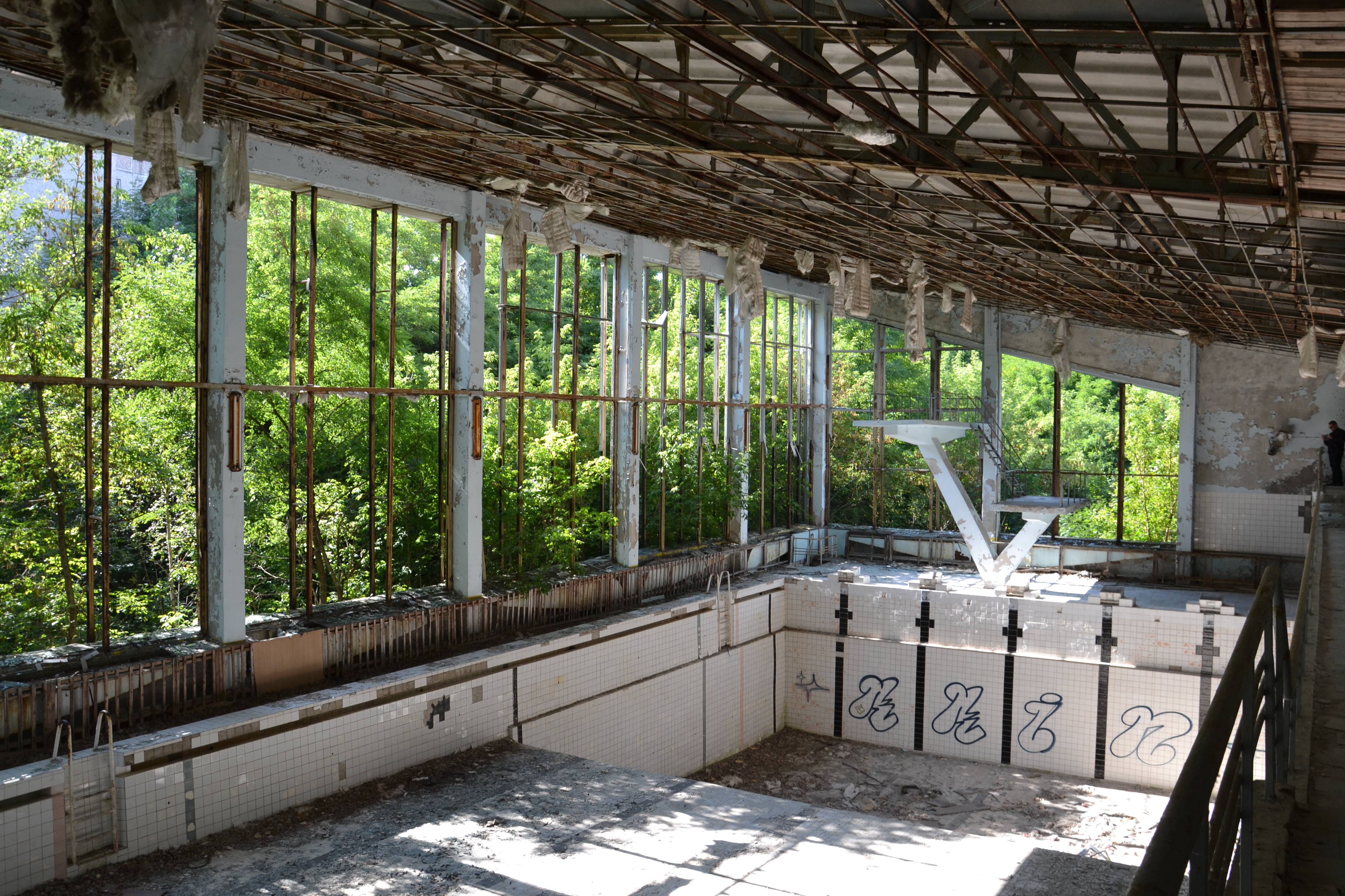 un regard une rencontre un été un sourire un numéro un mail une attente un souvenir